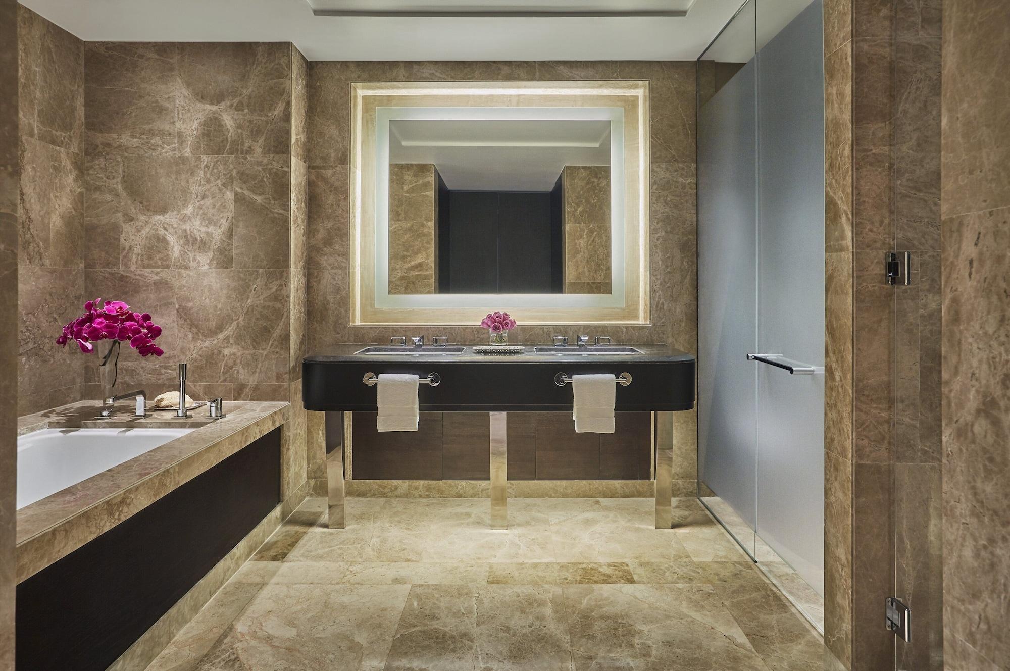 Four Seasons Hotel Касабланка Экстерьер фото Bathroom