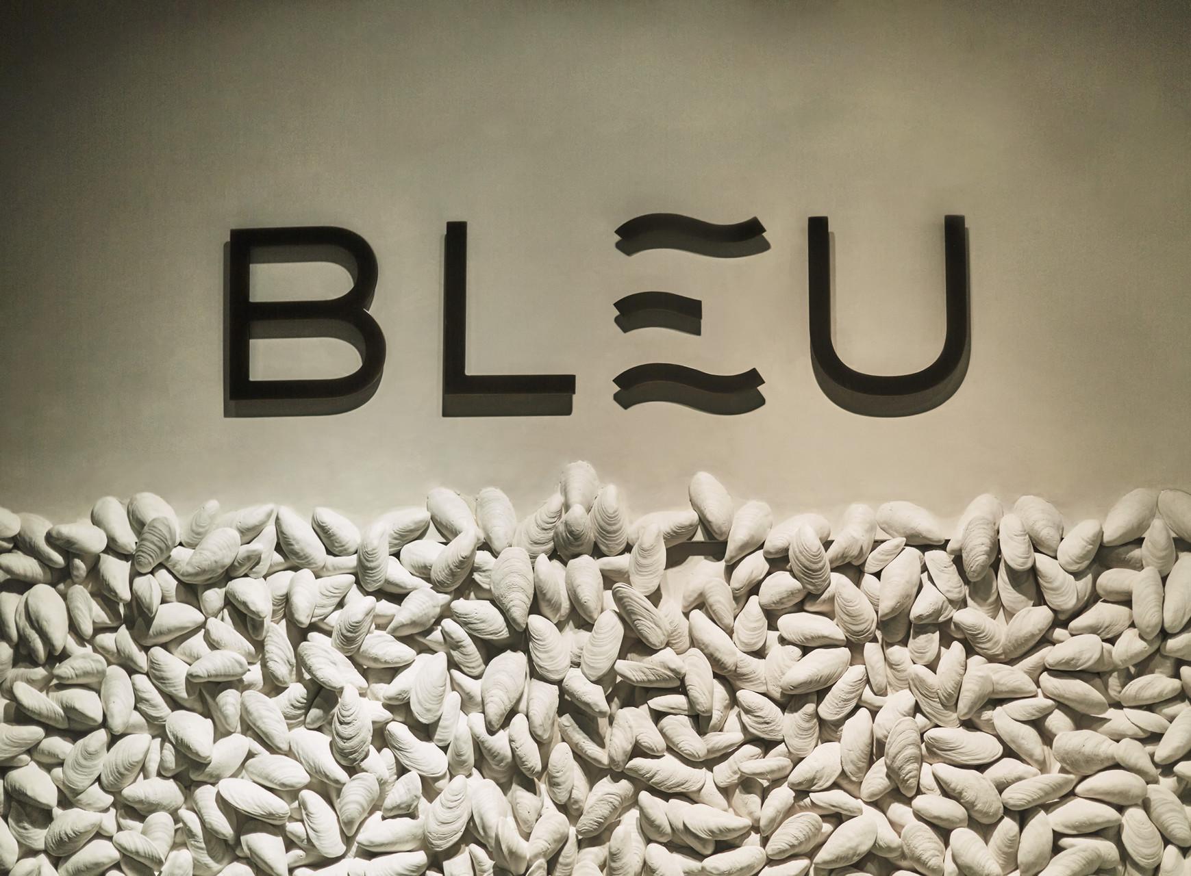 Four Seasons Hotel Касабланка Экстерьер фото BLEU logo