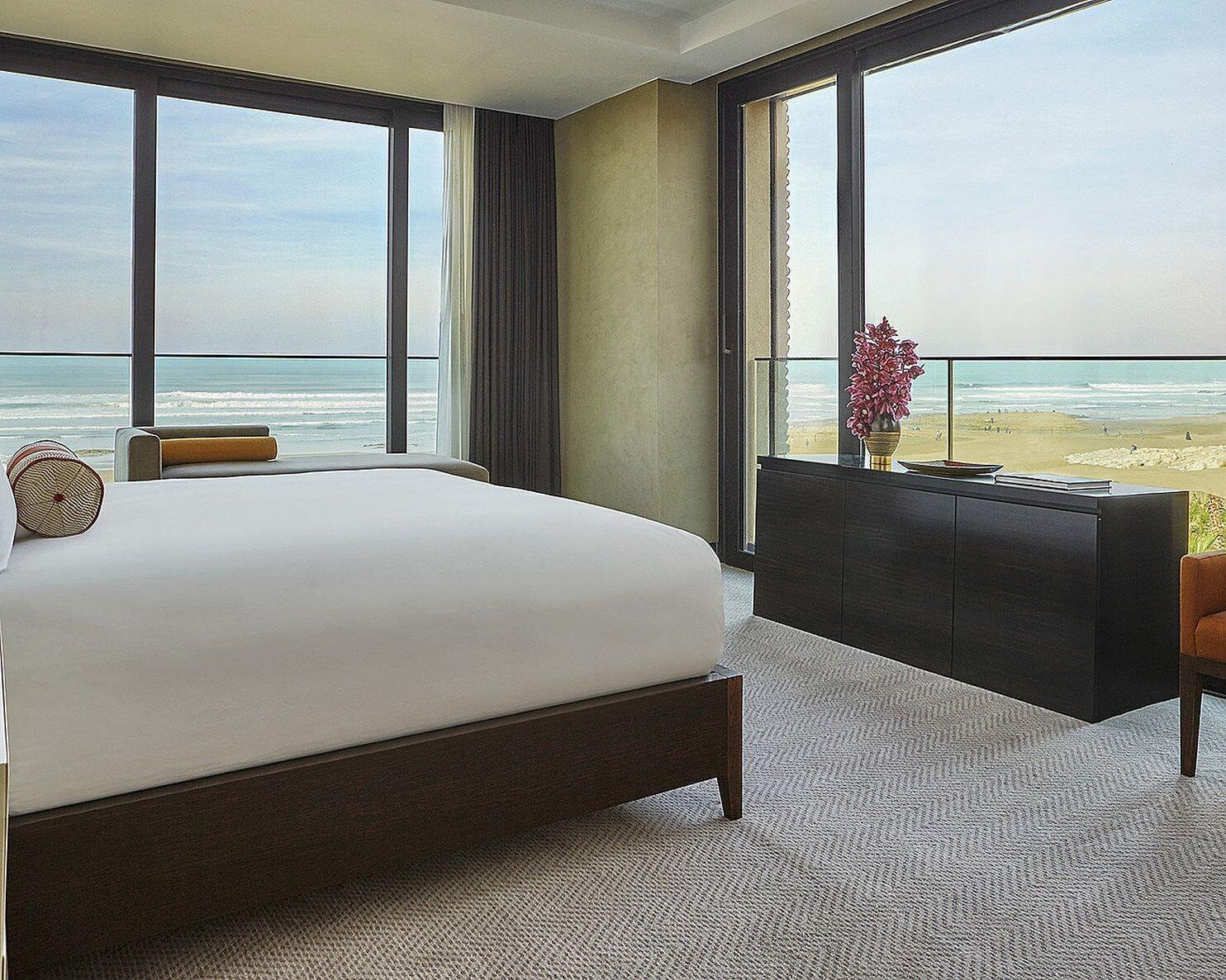 Four Seasons Hotel Касабланка Экстерьер фото A bedroom at The Westin