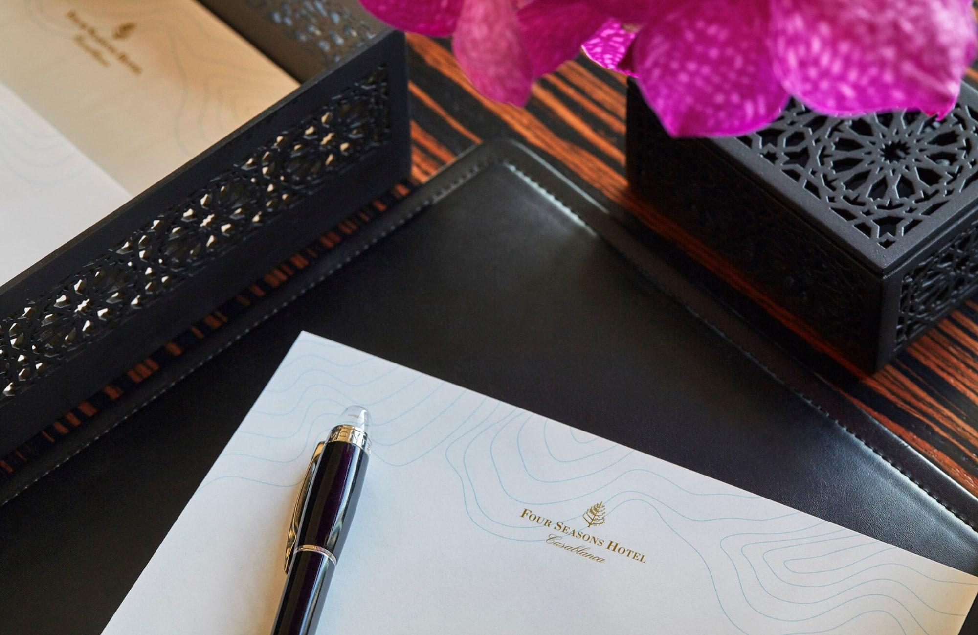 Four Seasons Hotel Касабланка Экстерьер фото Stationery